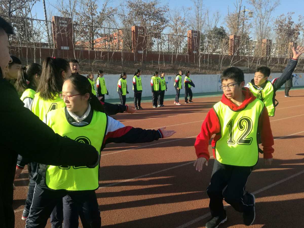 元旦群体游戏_元旦集体游戏_元旦集体游戏活动方案