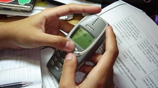诺基亚手机游戏救公主_诺基亚手机救爷爷的游戏_拯救诺基亚