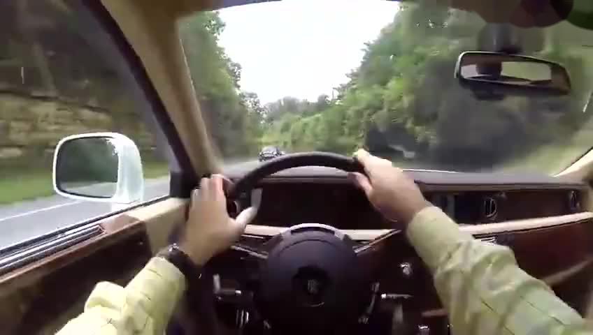 开汽车的手机游戏_能把车开好的手机游戏_能开汽车的游戏